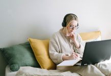 How to Get into Freelance Writing as a Side Hustle