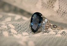 The Deeper Meaning Behind the Royal Blue Gemstone – Sapphire (2022) Gemstone